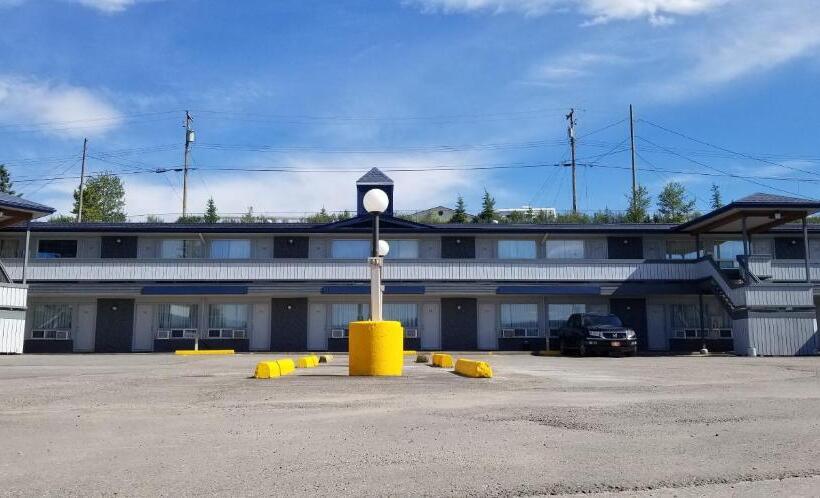 فندق على الطريق Tara Vista Inn