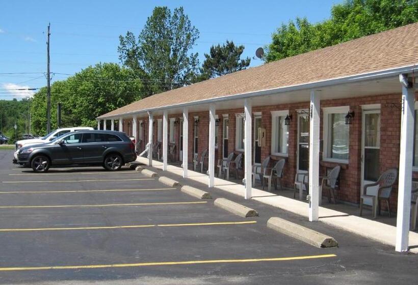 فندق على الطريق Wellington Inn