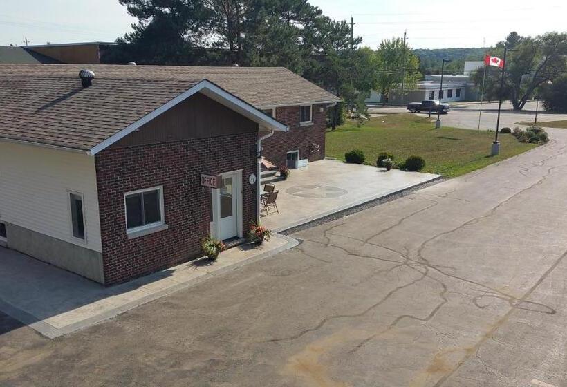 فندق على الطريق Wellington Inn