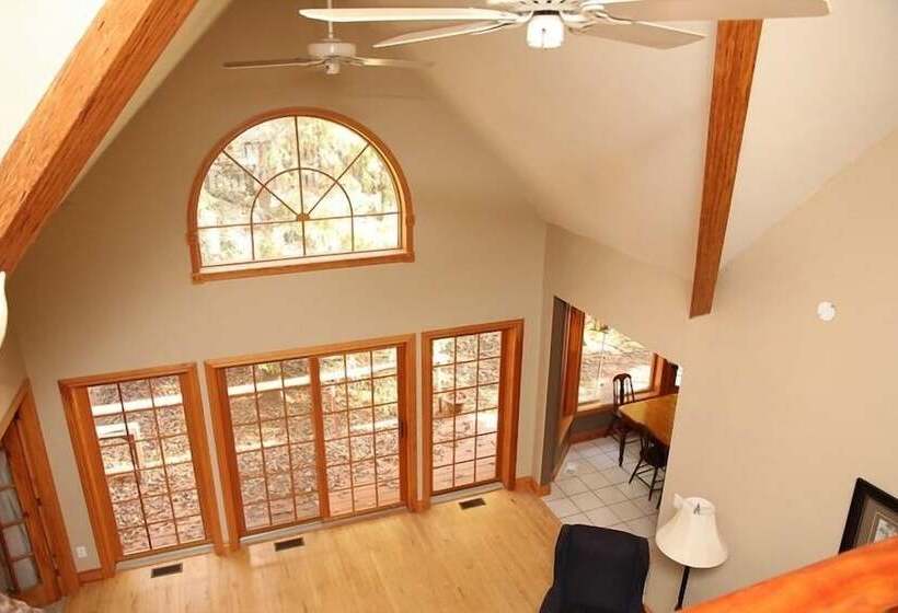 Patterson Kaye Resort On Lake Muskoka