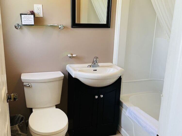 Scenic Motel Moncton