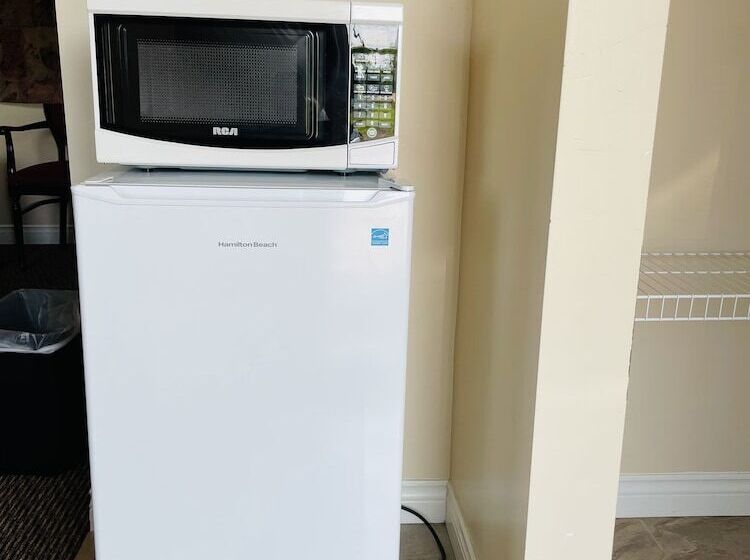 Scenic Motel Moncton