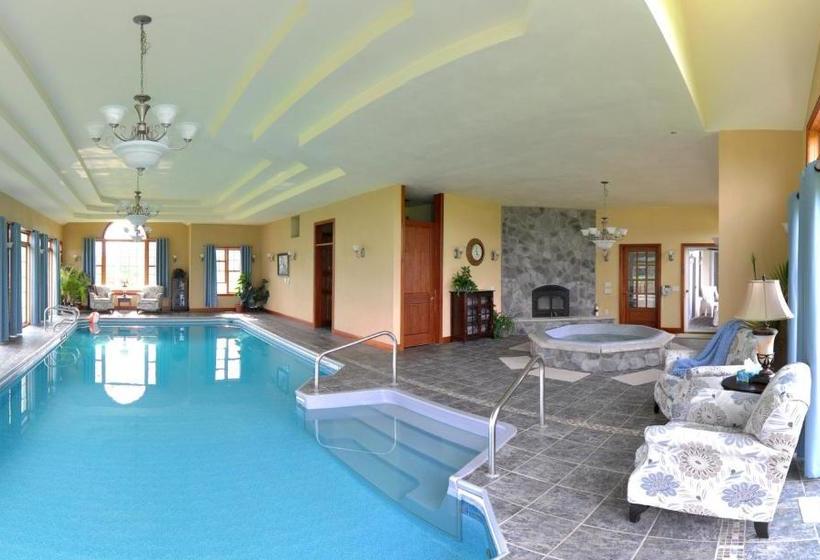 Stone Edge Estate Bed & Breakfast