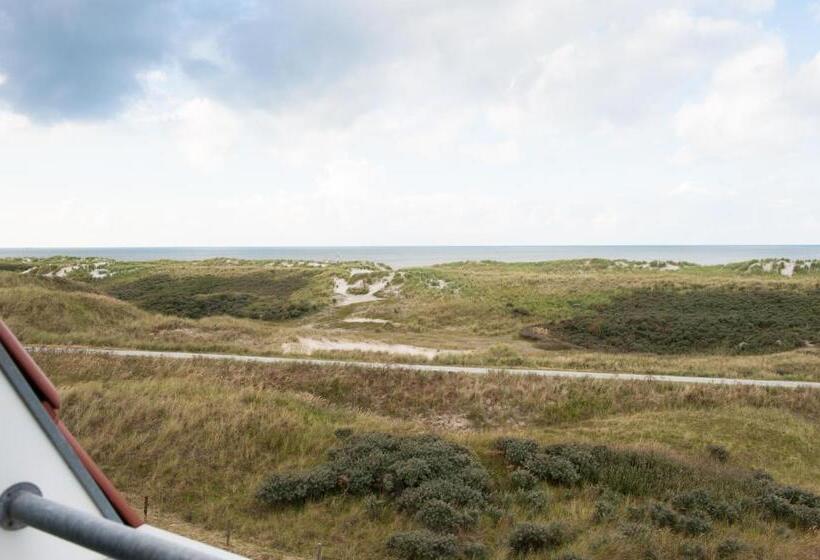 Strandhotel Buren Aan Zee