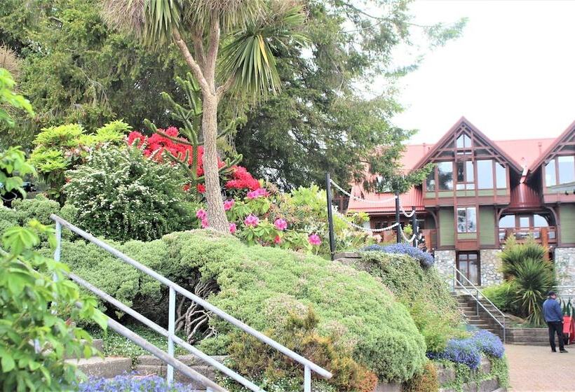 Ukee Peninsula Motel