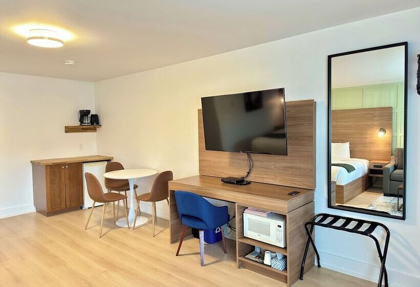 Ukee Peninsula Motel