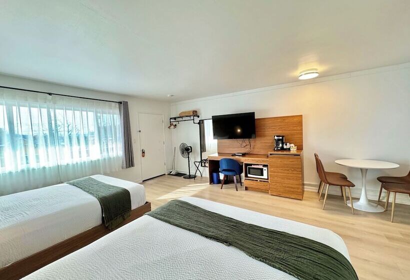 Ukee Peninsula Motel