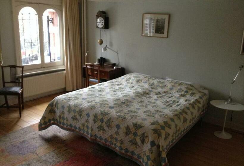 تختخواب و صبحانه Vondelparkmuseum Inn