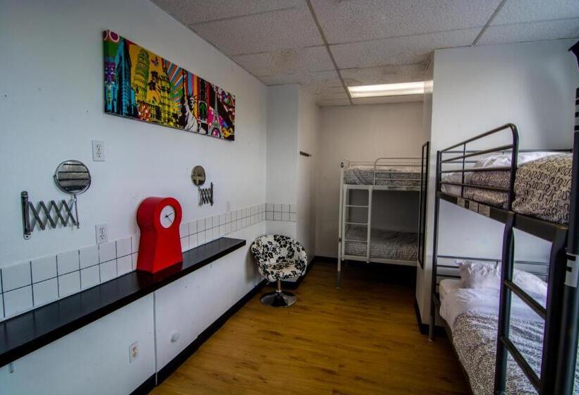 Wicked Hostels   Calgary