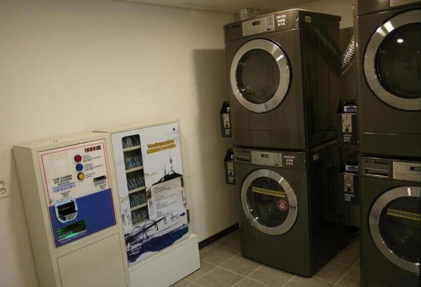 Afirst Hotel Myeongdong