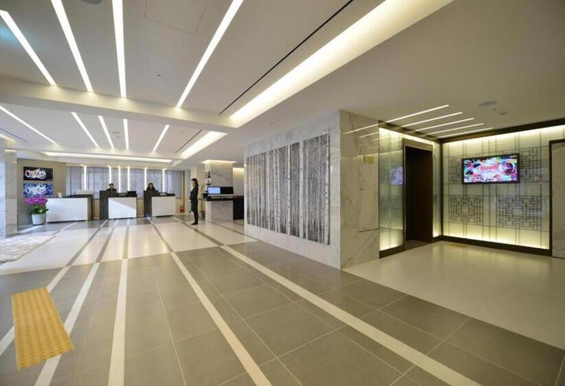 Afirst Hotel Myeongdong