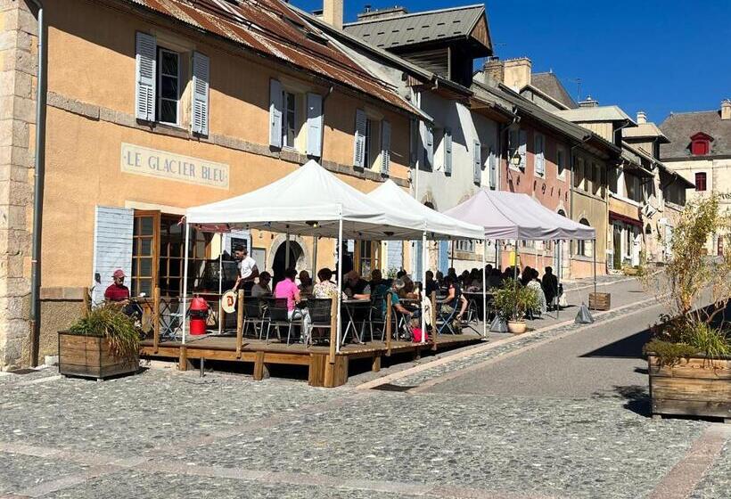 צימר Auberge Le Glacier Bleu