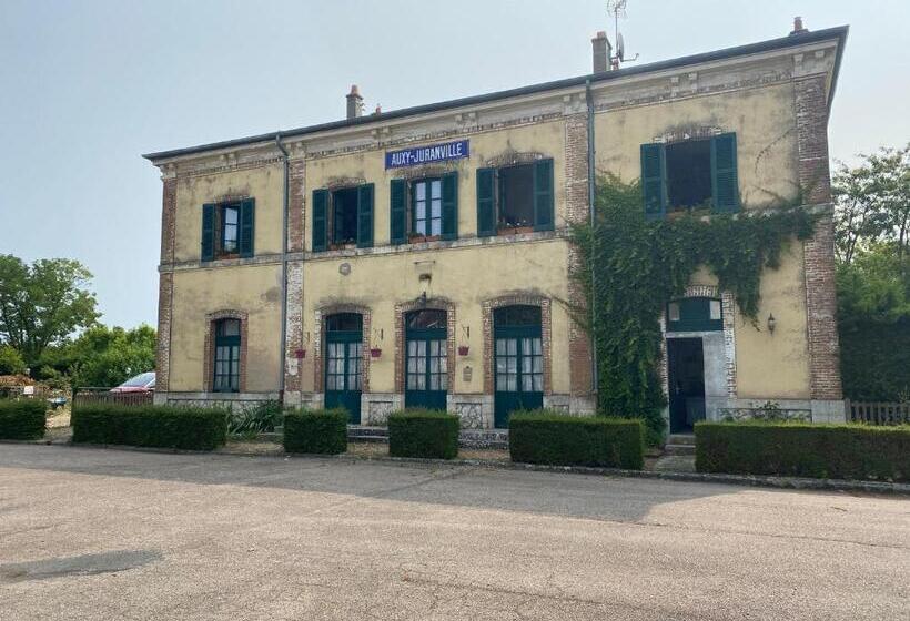 Bed and Breakfast Chambre D La Gare D Auxy