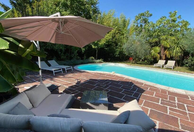 住宿加早餐  Chez Alix Et Christophe