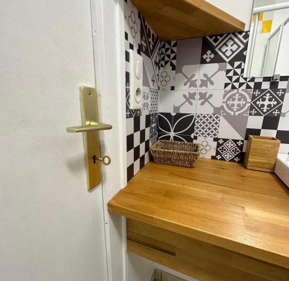 Bed and Breakfast Villa Des Palmiers, Chambre 2, Lit Double