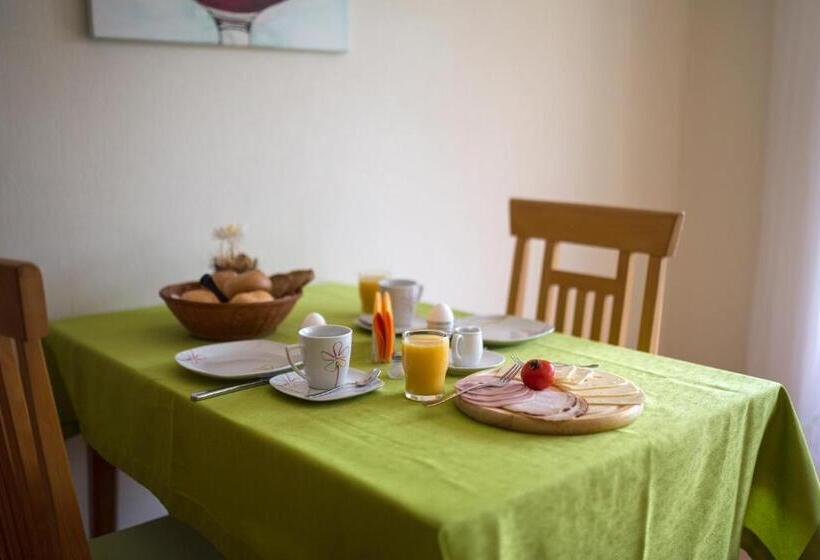 ベッドアンドブレックファースト Weingut Gerhard Trossen