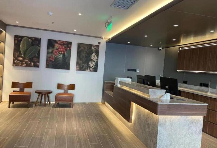 Hanting Hotel Beijing Wangfujing Peking Union Medical College Hospital