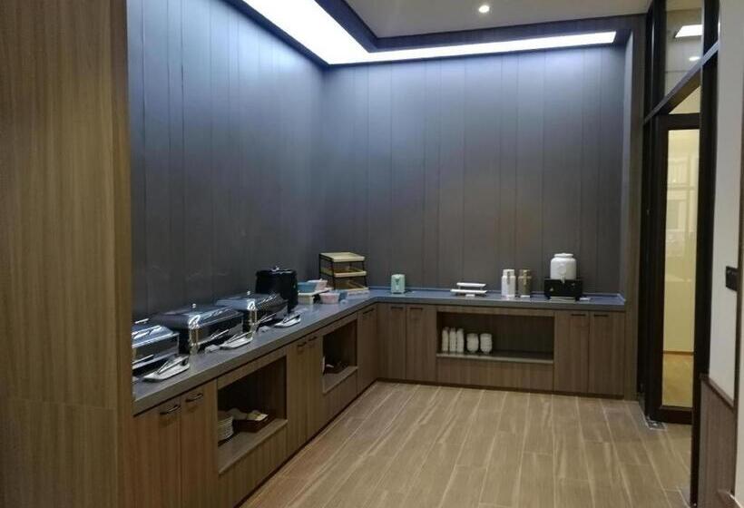 Hanting Hotel Fushun Wanda Plaza