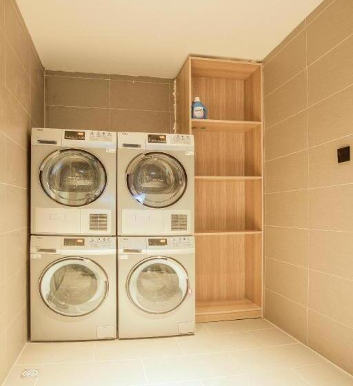 Hanting Hotel Jiaxing International Convention And Exhibition Center