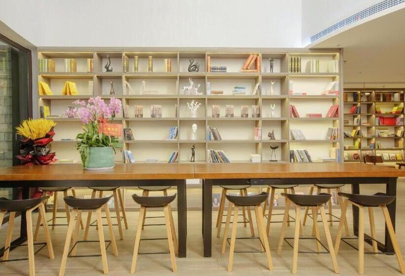 Hanting Hotel Jiaxing International Convention And Exhibition Center