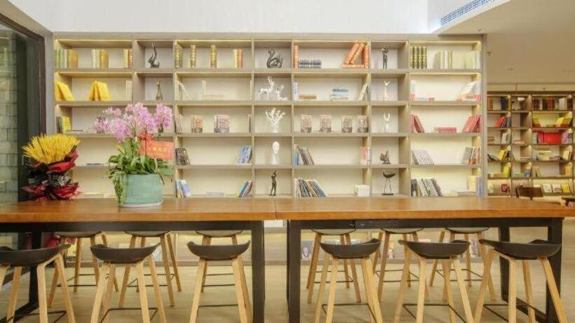 Hanting Hotel Jiaxing International Convention And Exhibition Center