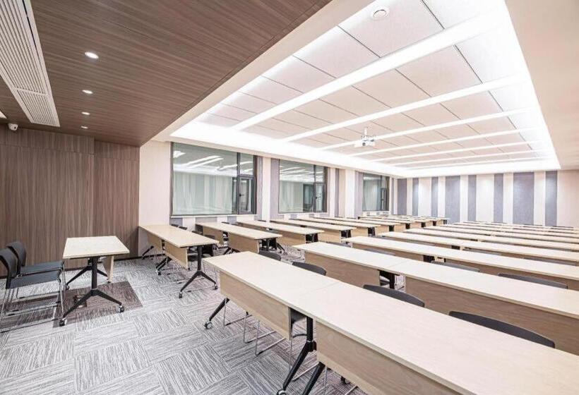 Hanting Hotel Lu An Wanxi Avenue International Auto City