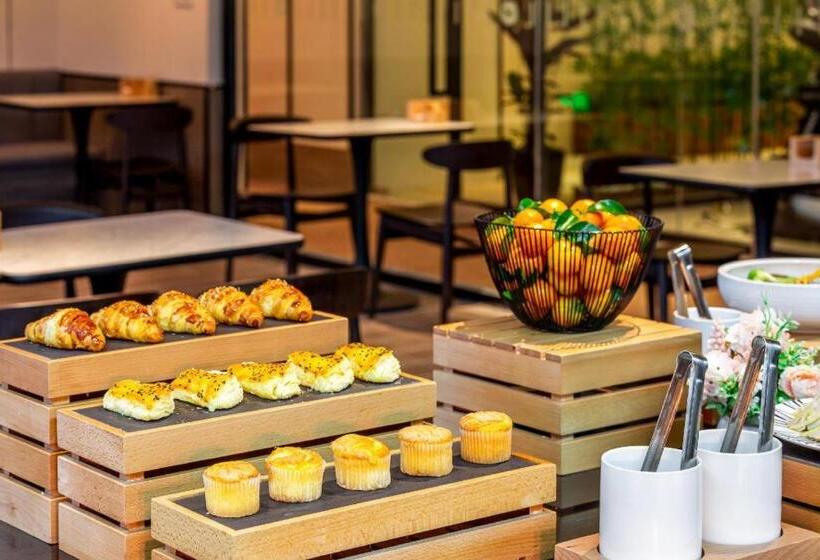 Hanting Hotel Luoyang Yiyang County