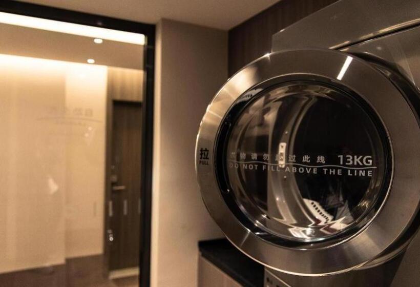 Hanting Hotel Lvliang College