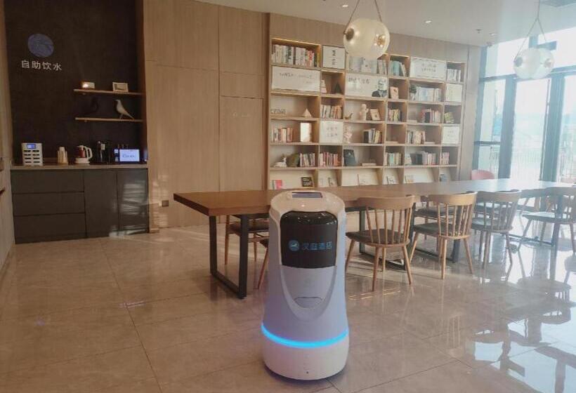 Hanting Hotel Nanyang Railway Station