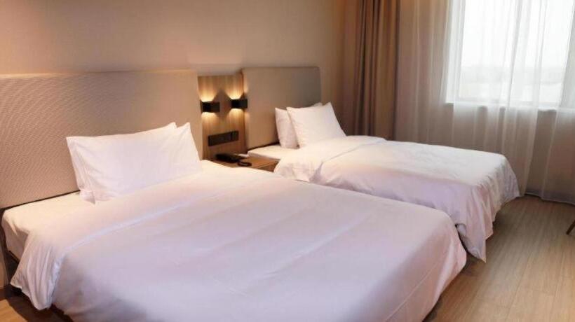Hanting Hotel Qingdao Huangdao Wangtai Town