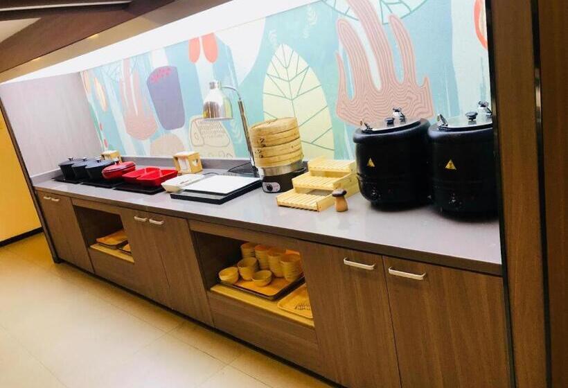 Hanting Hotel Shanghai Fengxian Nanqiao Bus Station