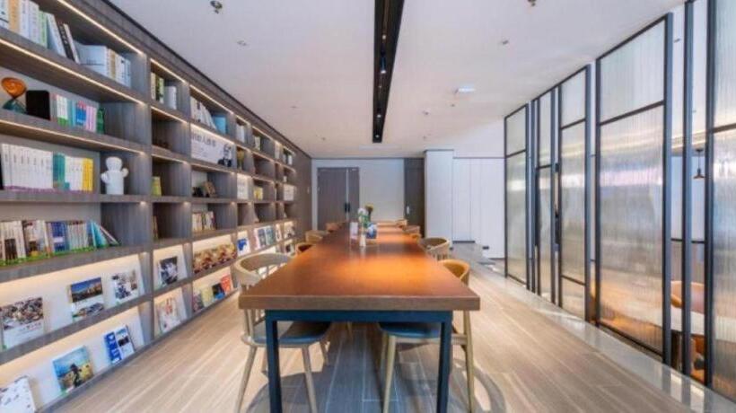 Hanting Hotel Suining Post Building