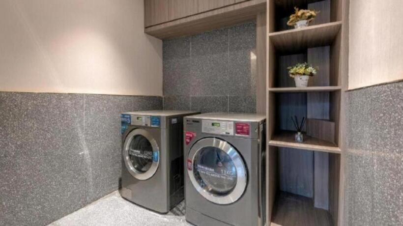 Hanting Hotel Suining Post Building