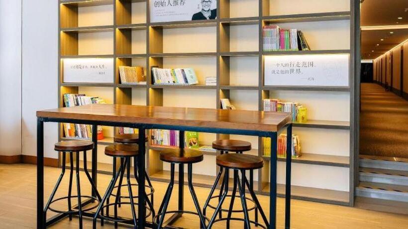 Hanting Hotel Taiyuan South Railway Station