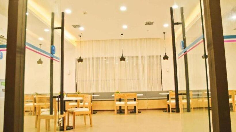 Hanting Hotel Wuhan Tianhe Airport Panlongcheng