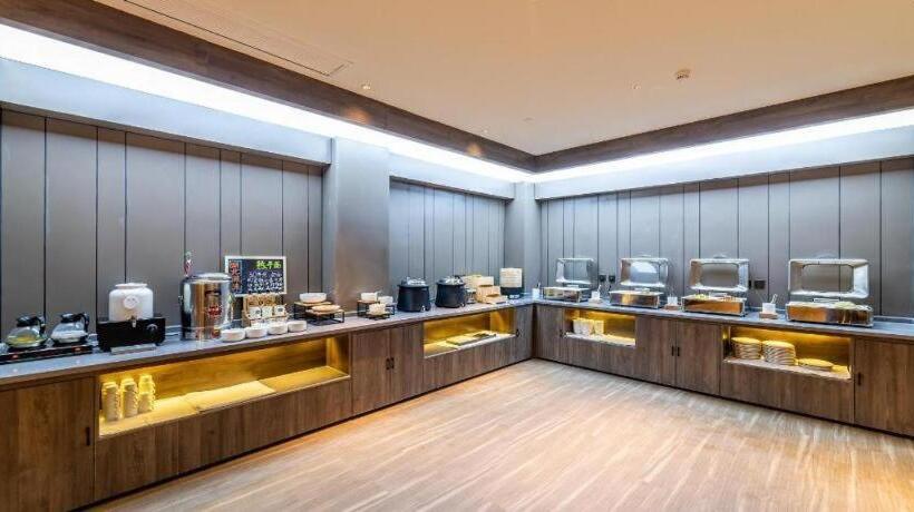 Hanting Hotel Wuhan Wuchang Railway Station Uprising Gate