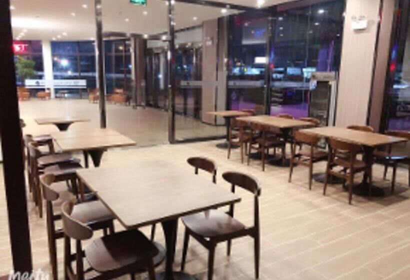 Hanting Hotel Xinghua Dainan Jinze Commercial Street