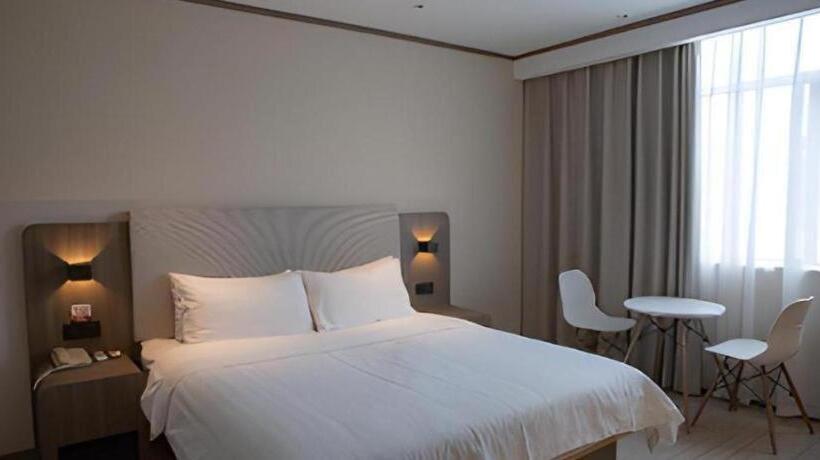 Hanting Hotel Xinghua Dainan Jinze Commercial Street