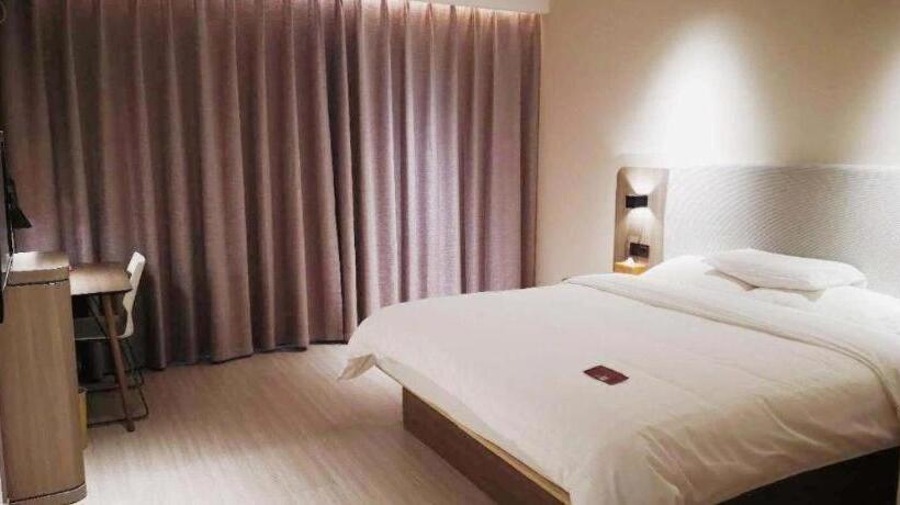 Hanting Hotel Xinghua Dainan Jinze Commercial Street