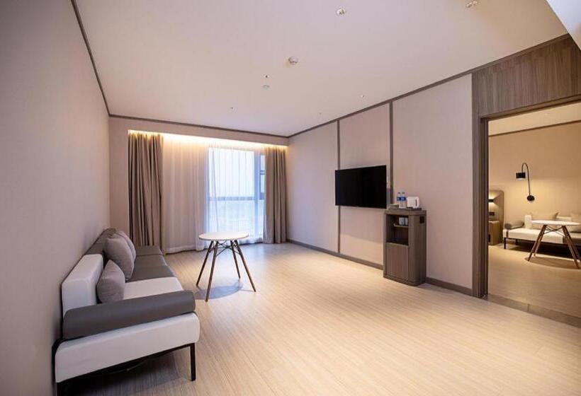 Hanting Hotel Xinxiang Yanjin Bus Station