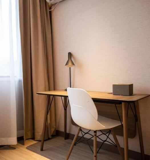 Hanting Hotel Xinyang Gushi Hongsu Road