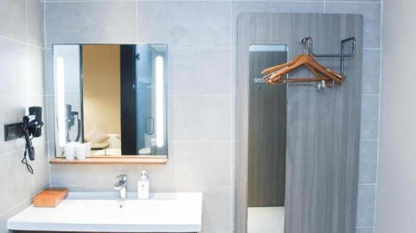 Hanting Hotel Xuancheng Jing County