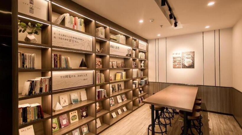 Hanting Hotel Xuchang Caowei Gucheng