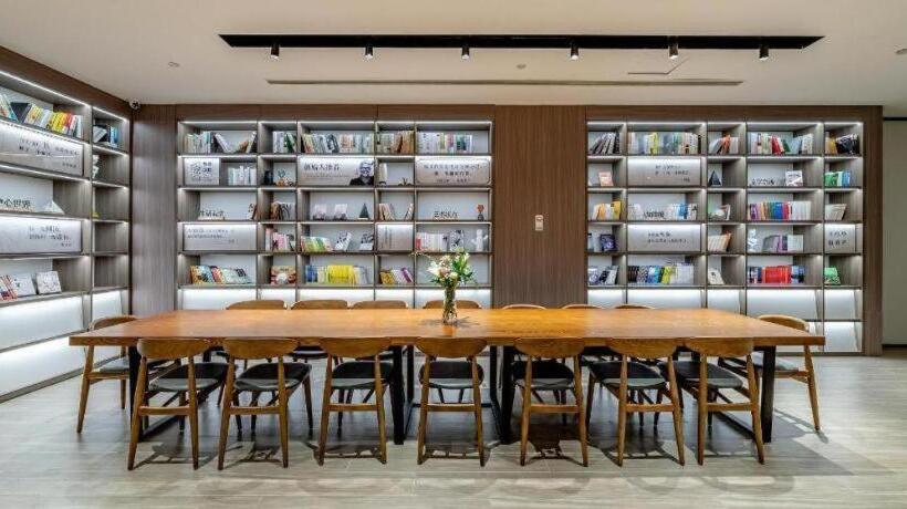 Hanting Hotel Yulin Er Street Zhongying Square