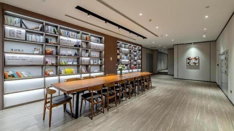 Hanting Hotel Yulin Er Street Zhongying Square