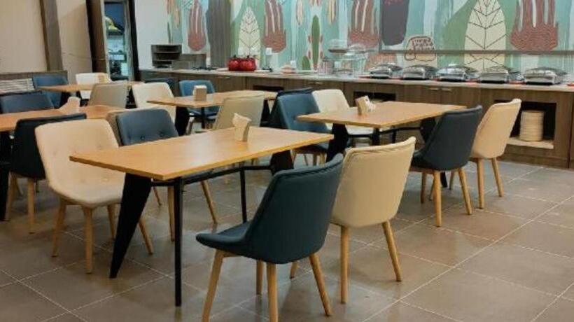 Hanting Hotel Zhaoyuan Hexi Road Culture Mall