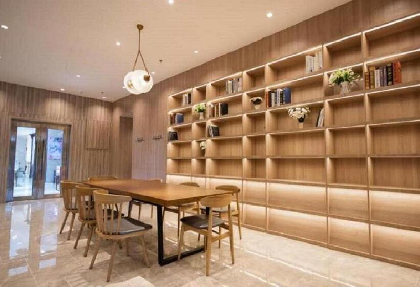 Hanting Hotel Zhaoyuan Jindu Department Store