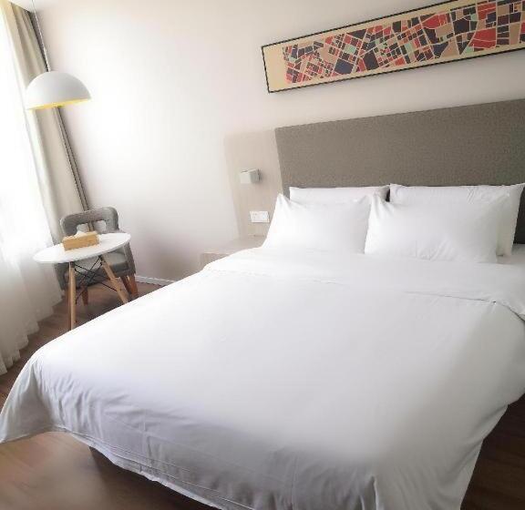 Hanting Hotel Zhoukou Dancheng County