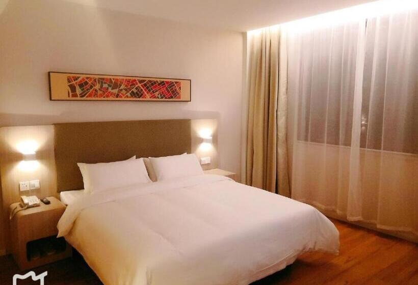 Hanting Hotel Zhoukou Xiangcheng People Square