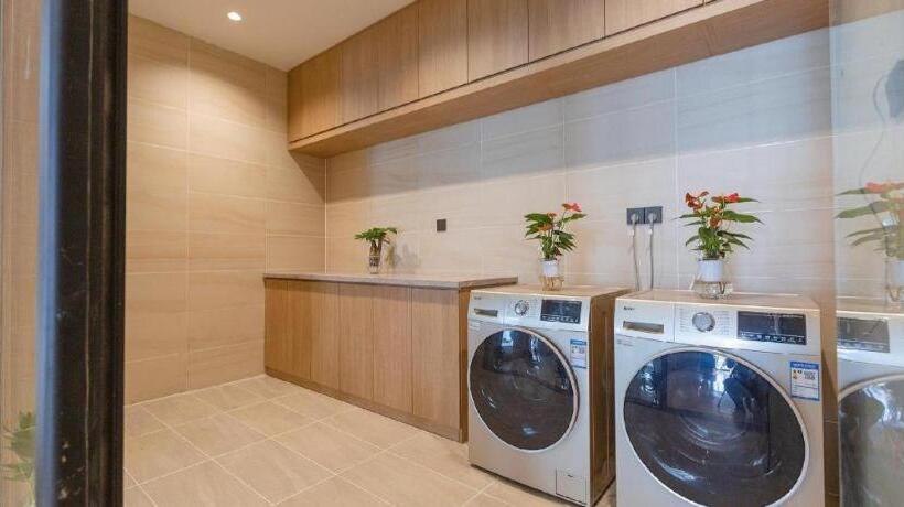 Hanting Premium Hotel Qingdao Yongping Road Metro Station